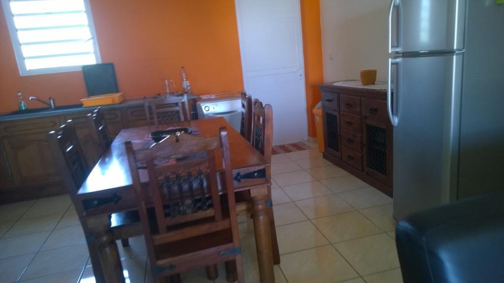 Les Bungalows Du Mont-Auban Sainte Clotilde Exterior photo